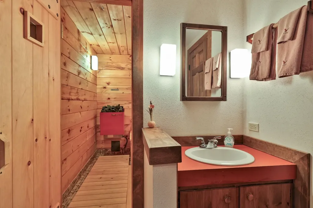 261 Hawk Spur Road Plymouth VT 05056