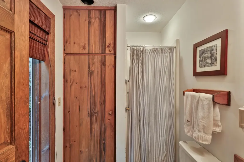 261 Hawk Spur Road Plymouth VT 05056