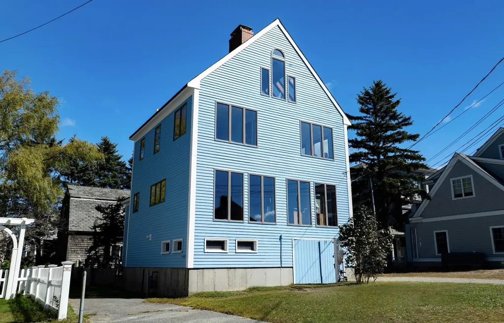 1 Beach Plum Way Hampton NH 03842