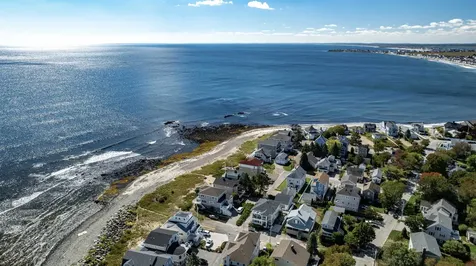 1 Beach Plum Way Hampton NH 03842