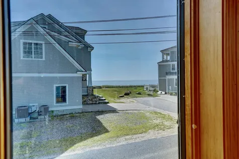 1 Beach Plum Way Hampton NH 03842