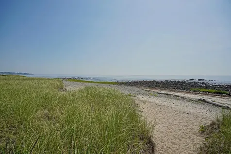 1 Beach Plum Way Hampton NH 03842