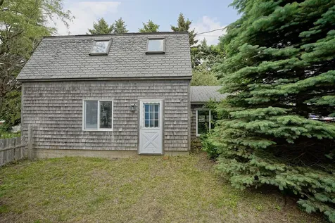 1 Beach Plum Way Hampton NH 03842