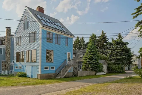 1 Beach Plum Way Hampton NH 03842