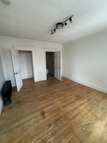 11 Court Street Keene NH 03431