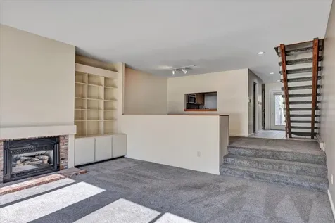 102 South Beach Road South Burlington VT 05403