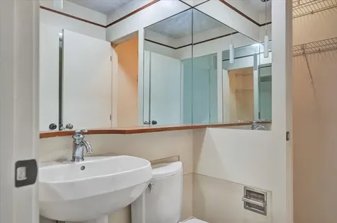 102 South Beach Road South Burlington VT 05403