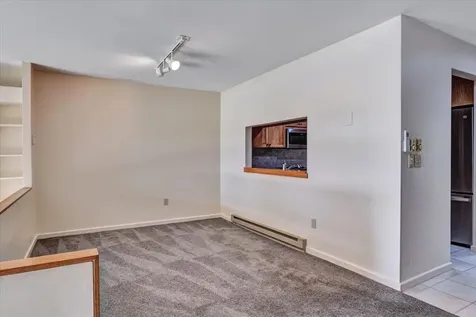 102 South Beach Road South Burlington VT 05403