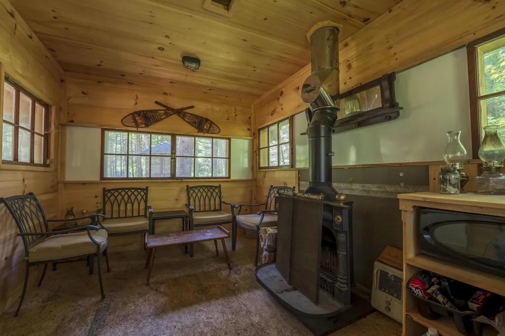 000 Ledgewood Drive Bethlehem NH 03574