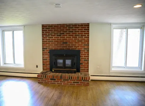 10 Riverdale Avenue Dover NH 03820