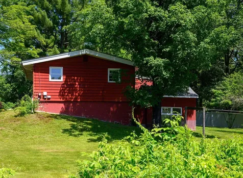 10 Riverdale Avenue Dover NH 03820