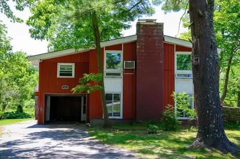 10 Riverdale Avenue Dover NH 03820