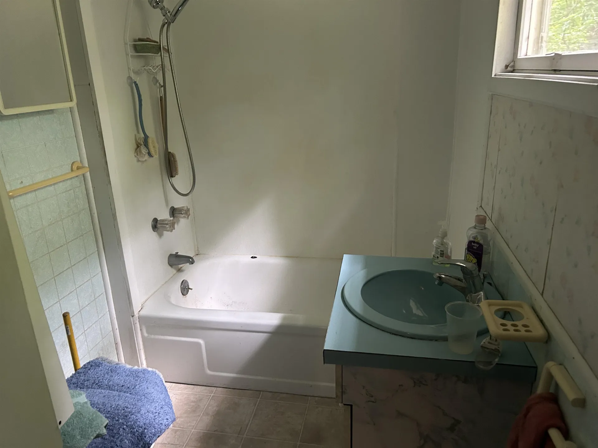 2 S Shore Drive Pelham NH 03076