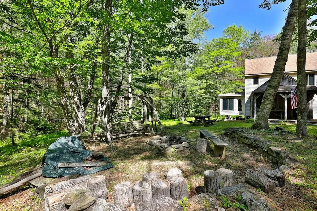 1749 Middletown Road Andover VT 05143