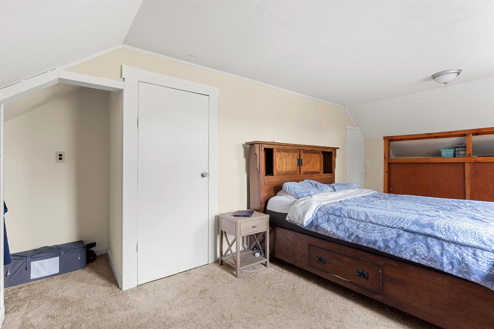 17 Lawson Avenue Franklin NH 03235