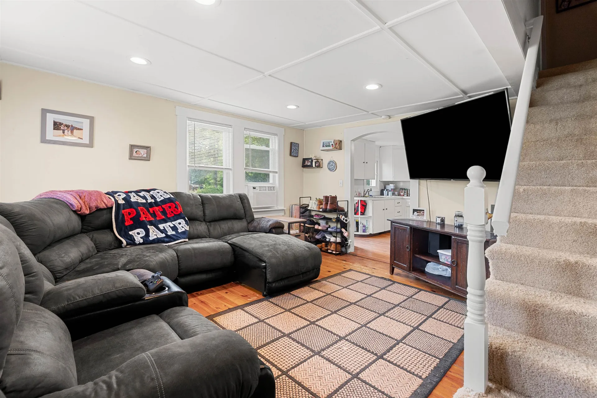 17 Lawson Avenue Franklin NH 03235