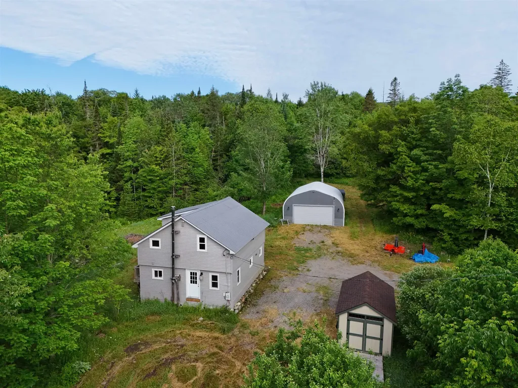 3737 Mcdowell Road Danville VT 05828