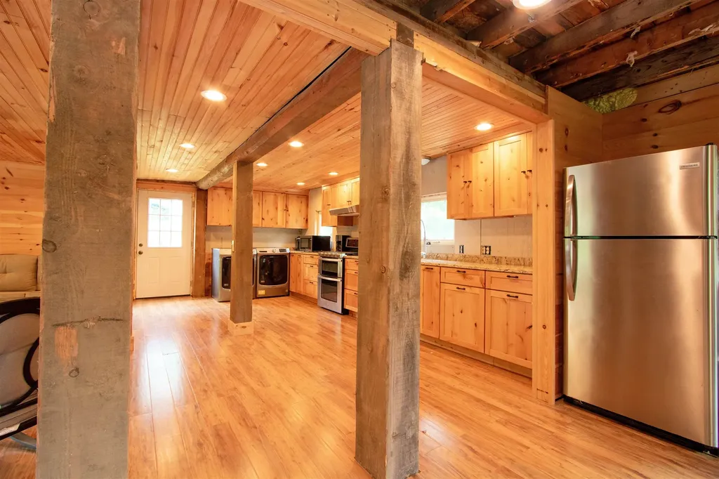 3737 Mcdowell Road Danville VT 05828