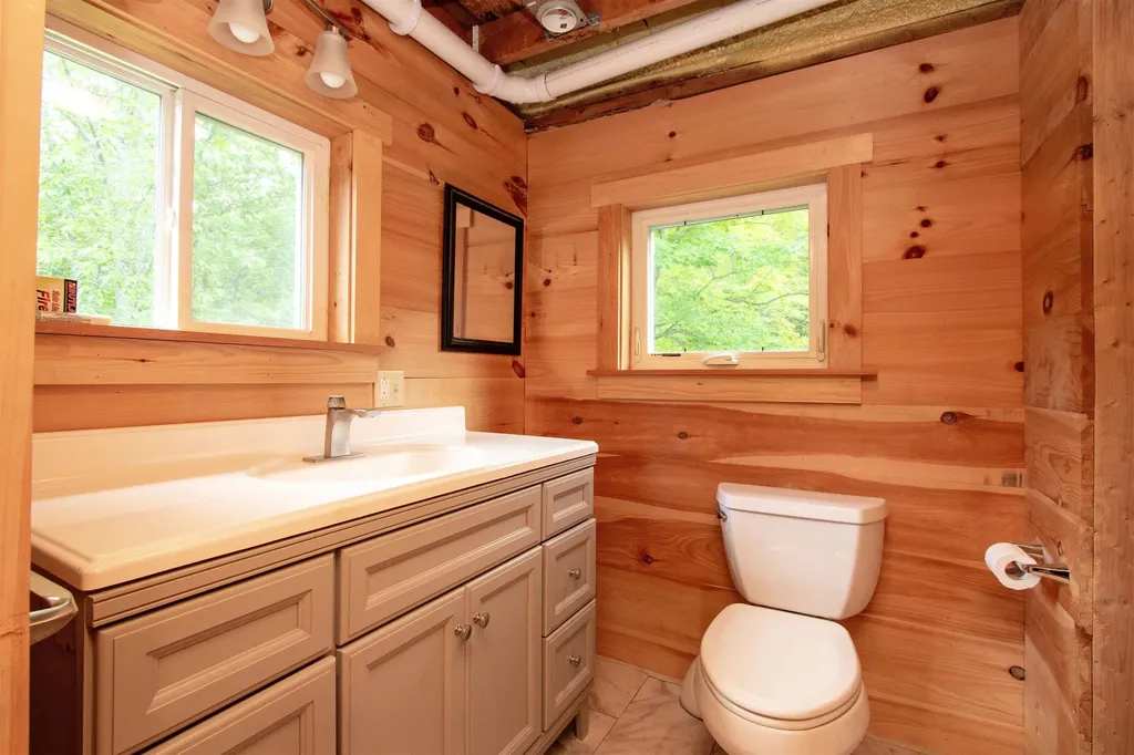 3737 Mcdowell Road Danville VT 05828