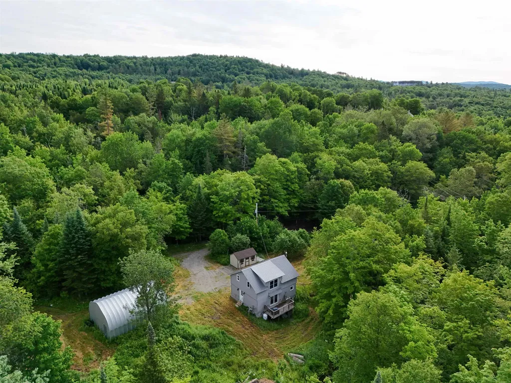 3737 Mcdowell Road Danville VT 05828
