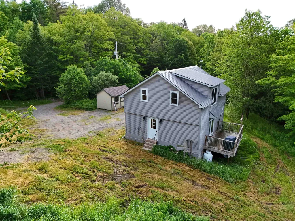 3737 Mcdowell Road Danville VT 05828