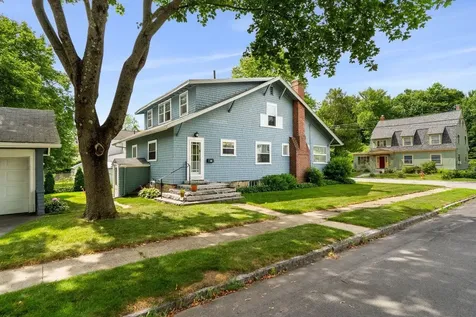 259 Harrison Street Manchester NH 03104