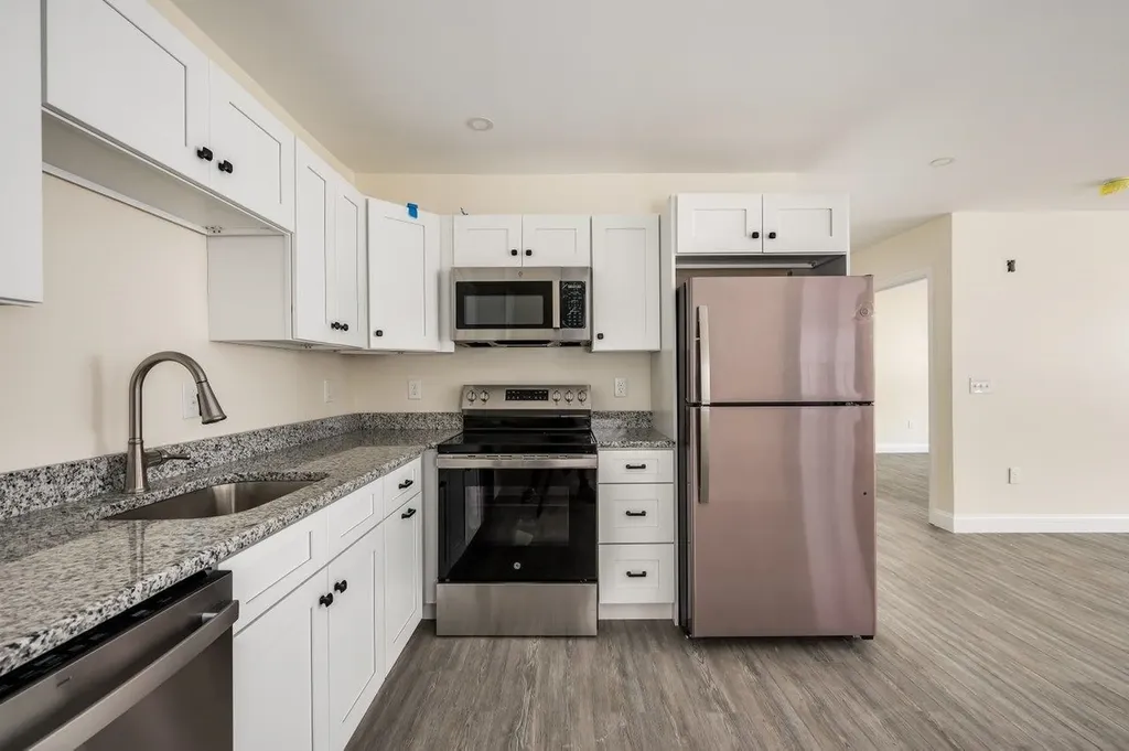 725 Central Avenue Dover NH 03820