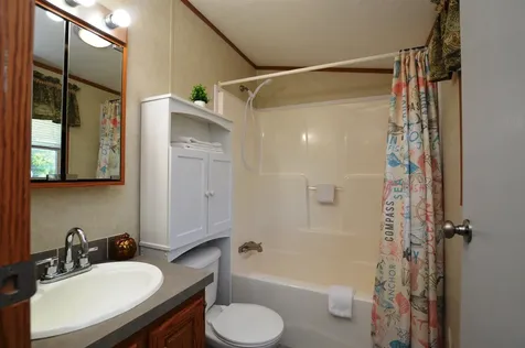 18 Mansfield Road Milton VT 05468
