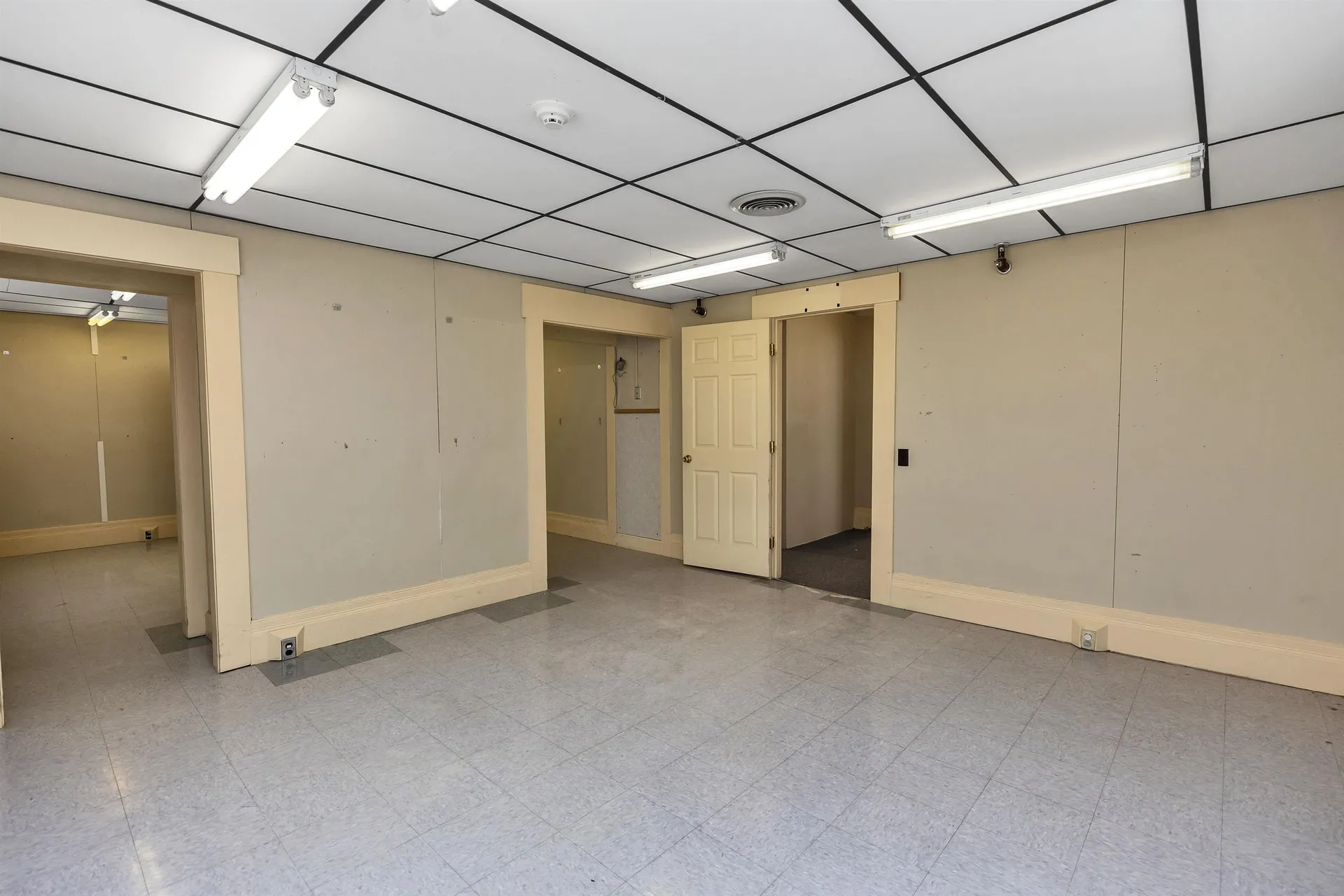 21 School Street Hillsborough NH 03244