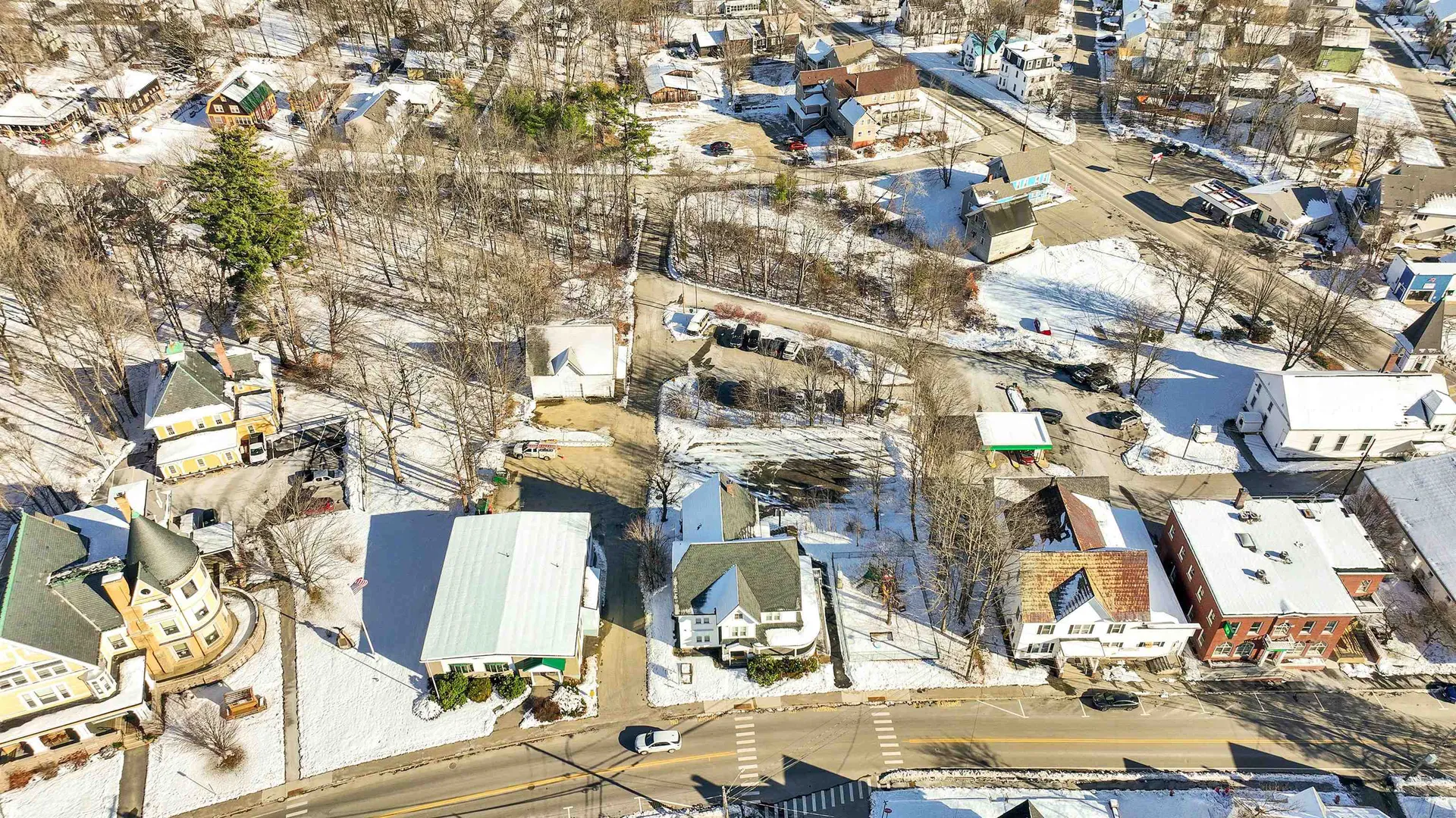 21 School Street Hillsborough NH 03244