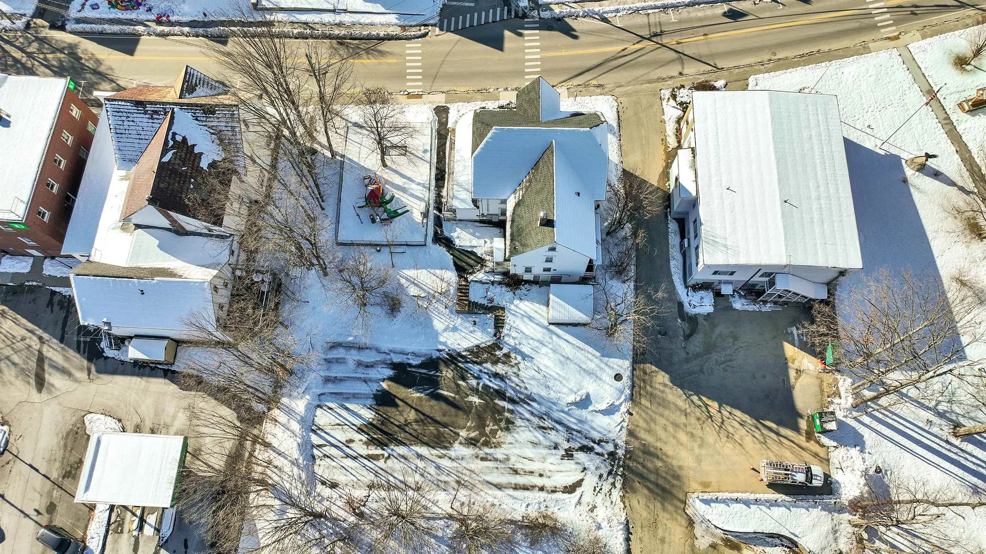 21 School Street Hillsborough NH 03244