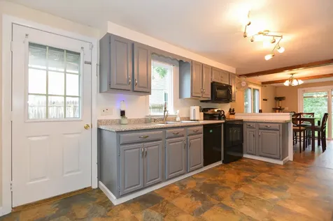 30 Clement Street Manchester NH 03102