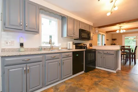 30 Clement Street Manchester NH 03102