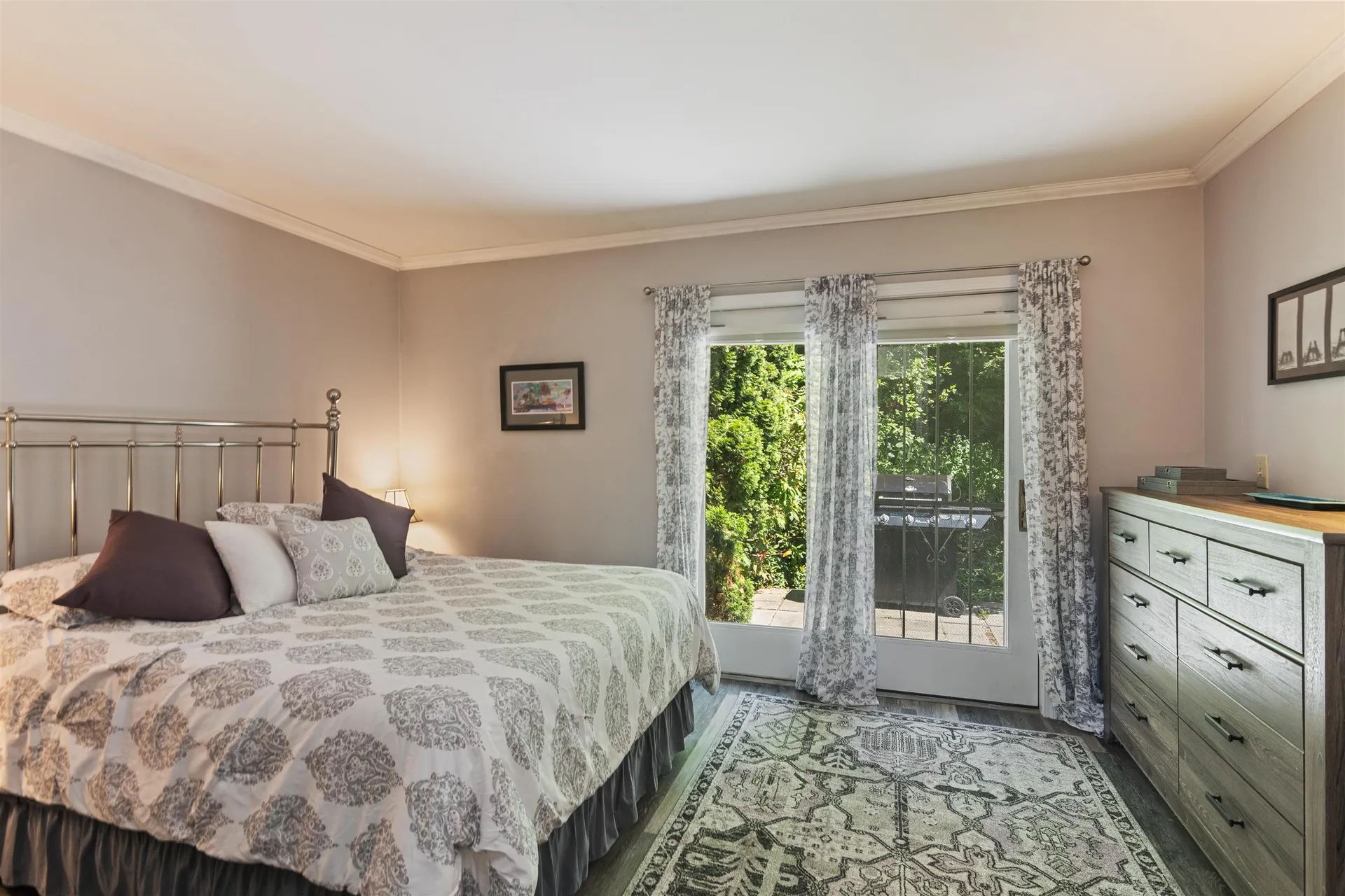 33 Conifer Court Burlington VT 05401