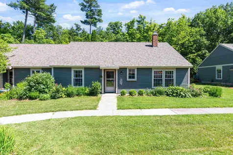 33 Conifer Court Burlington VT 05401