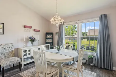 33 Conifer Court Burlington VT 05401