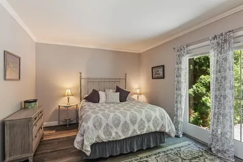 33 Conifer Court Burlington VT 05401