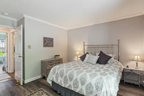 33 Conifer Court Burlington VT 05401