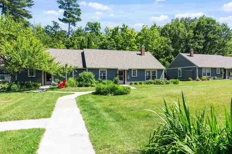 33 Conifer Court Burlington VT 05401