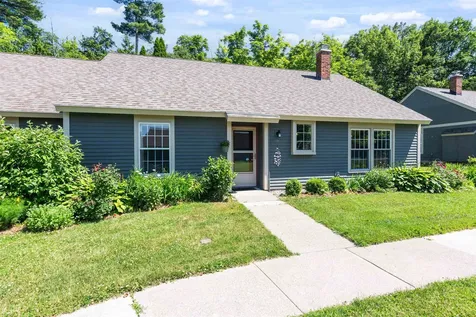 33 Conifer Court Burlington VT 05401