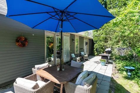 33 Conifer Court Burlington VT 05401