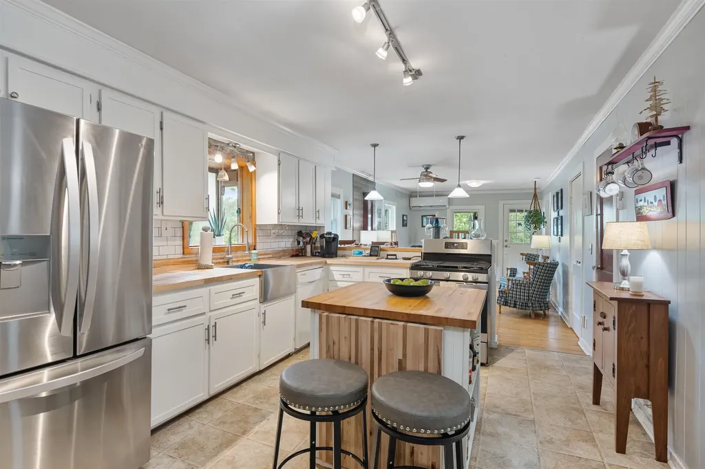 11 Russell Street Winooski VT 05404