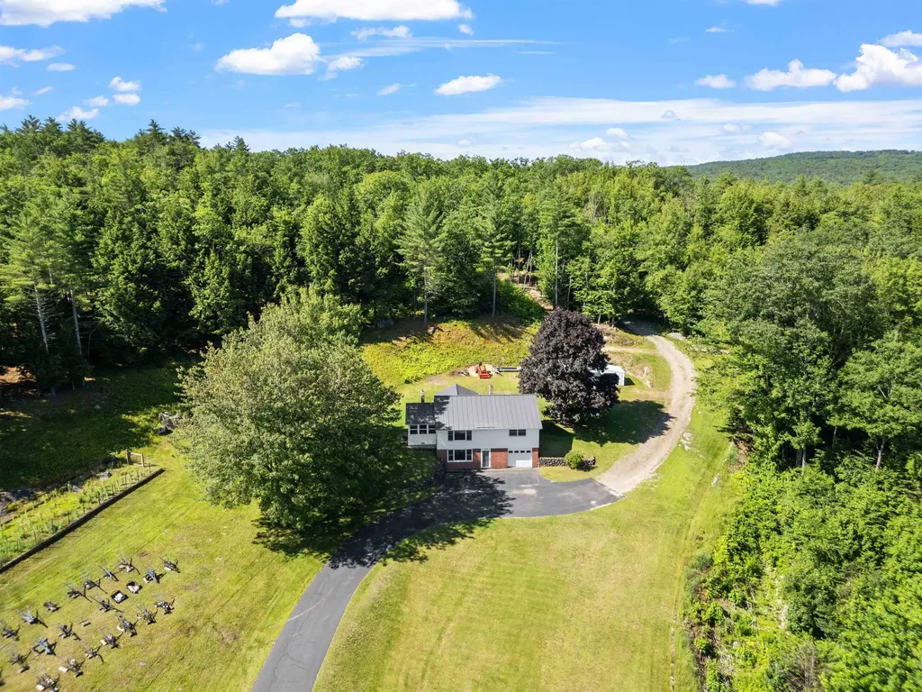 142 Hill Road Franklin NH 03235