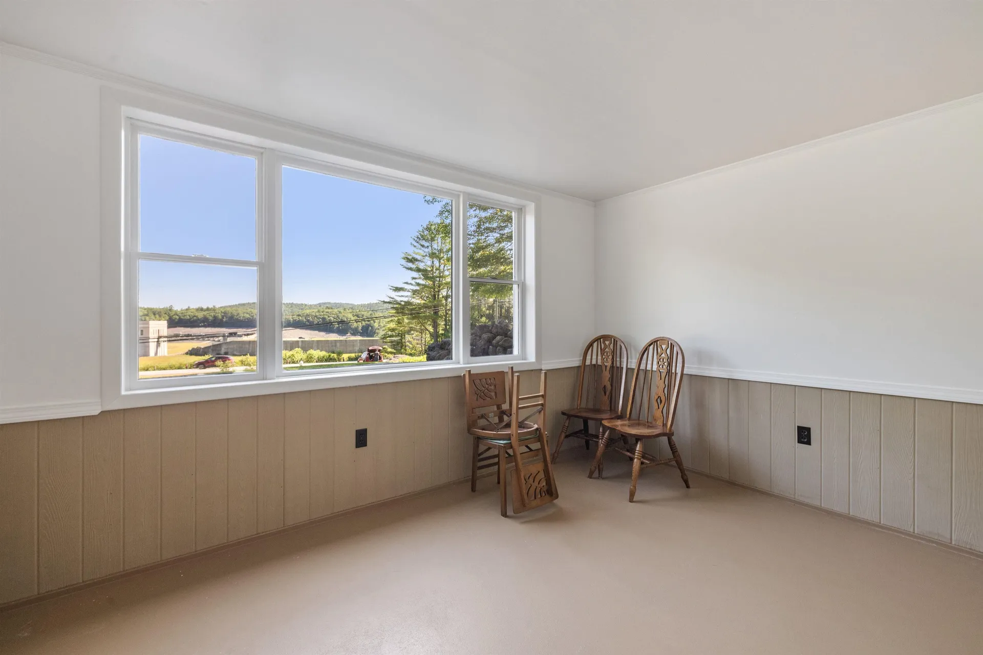 142 Hill Road Franklin NH 03235