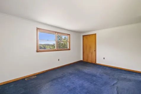 142 Hill Road Franklin NH 03235