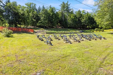 142 Hill Road Franklin NH 03235