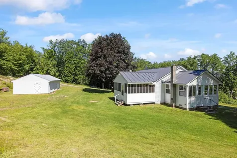 142 Hill Road Franklin NH 03235