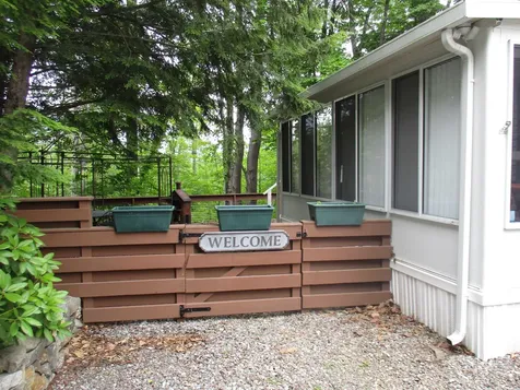 206 High Country Way Holderness NH 03245