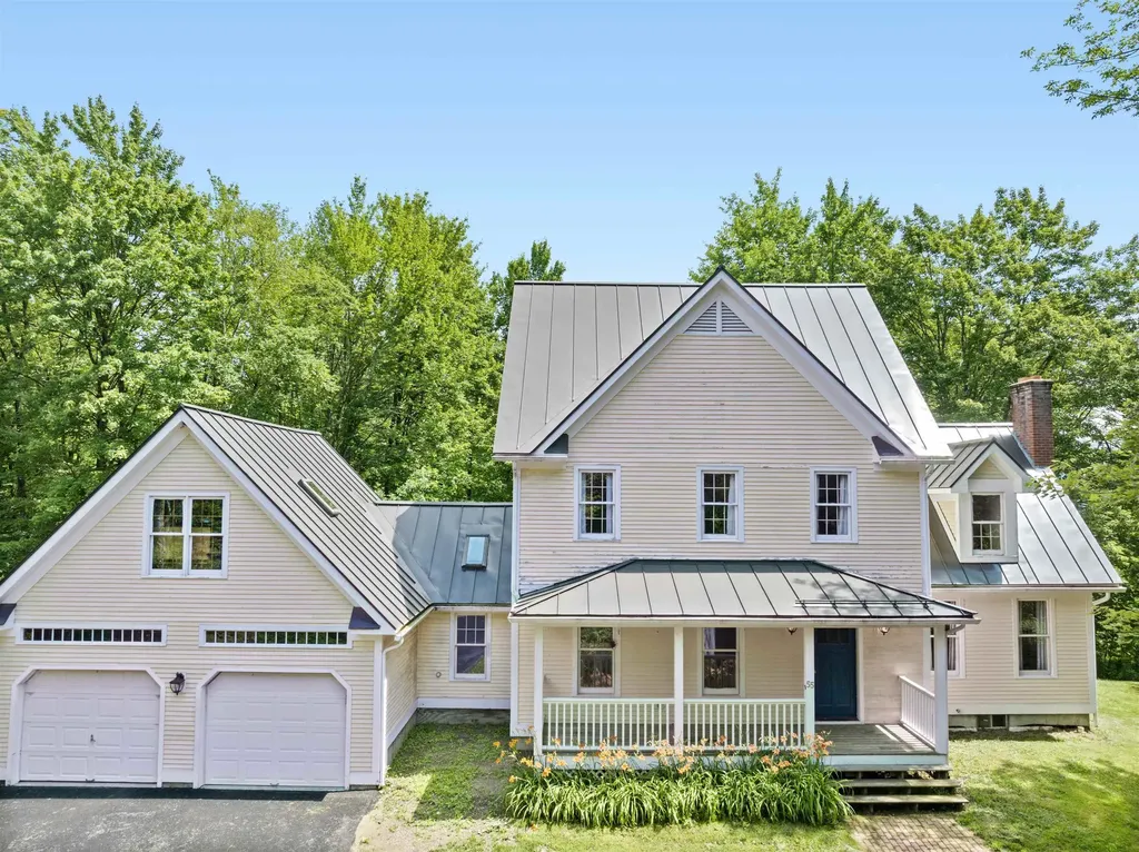 55 Turkey Hill Road Richmond VT 05477