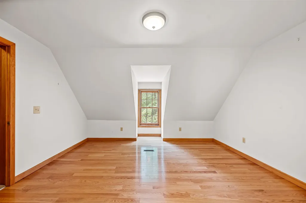 55 Turkey Hill Road Richmond VT 05477